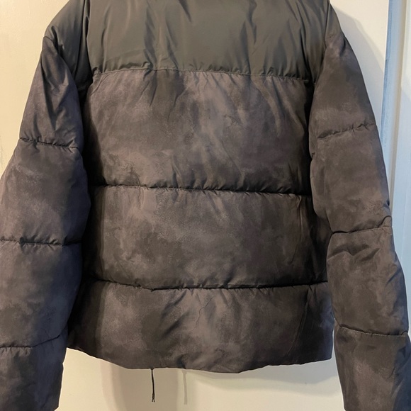 Fabletics puffer jacket - Picture 4 of 4